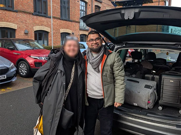 taxi loughborough to birmingham airport luggage capacity